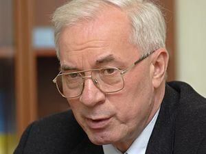 Азаров вважає, що підвищення цін на комунальні тарифи врятують Україну