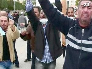 Каддафі готовий до закриття повітряного простору над Лівією Каддафі готовий до закриття повітряного простору над Лівією