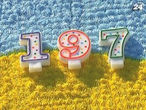 У Донецьку знавців творчості Шевченка пригощали солодким У Донецьку знавців творчості Шевченка пригощали солодким