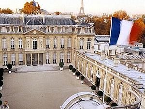 Франція визнала лівійських опозиціонерів єдиними представниками народу в країні Франція визнала лівійських опозиціонерів єдиними представниками народу в країні