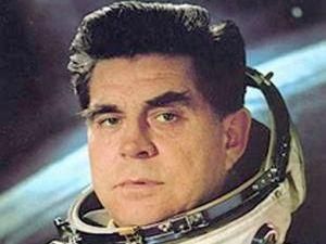 Азаров замовив пам'ятник для Берегового Азаров замовив пам'ятник для Берегового