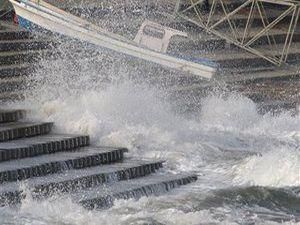 ЗМІ: на береги Японії насуваються хвилі цунамі ЗМІ: на береги Японії насуваються хвилі цунамі