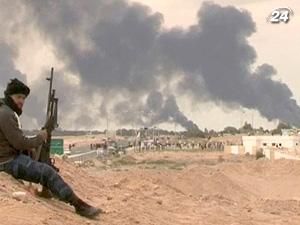 Тема тижня: ЄС та НАТО виступили на підтримку лівійських повстанців Тема тижня: ЄС та НАТО виступили на підтримку лівійських повстанців