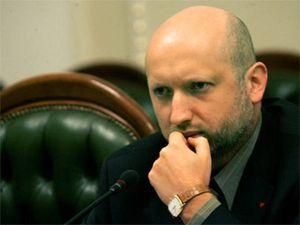 Турчинов припускає, що Україну можуть позбавити членства в Інтерполі