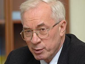 Азаров: У нас нет конкуренции на бензин Азаров: У нас нет конкуренции на бензин