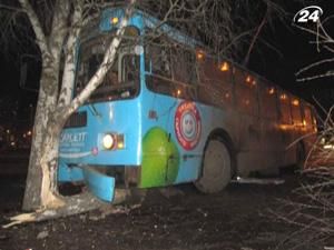 В Харькове пьяный мужчина пытался похитить троллейбус