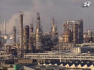 В результате землетрясения в Японии прекратили работу некоторые НПЗ 