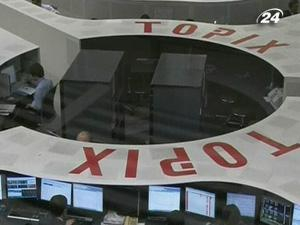 Фондовый рынок Японии упал на 11% из-за страха перед радиацией 