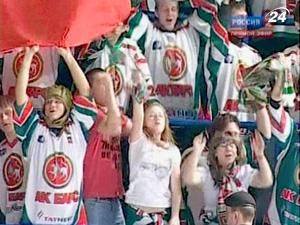 "Ак барс" уперше в плей-оф переграв "Салават Юлаєв" "Ак барс" уперше в плей-оф переграв "Салават Юлаєв"