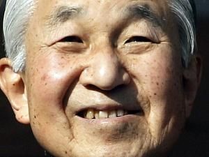 Император призвал японцев не сдаваться Император призвал японцев не сдаваться