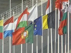 Moody's знизило кредитний рейтинг Португалії з "A1" до "А3" Moody's знизило кредитний рейтинг Португалії з "A1" до "А3"