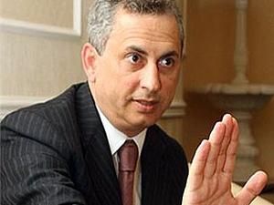 Янукович доручив Колеснікову привести у належний стан дороги у містах-учасниках Євро-2012 Янукович доручив Колеснікову привести у належний стан дороги у містах-учасниках Євро-2012