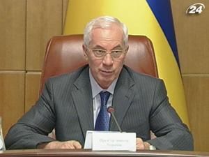 Азаров считает, что в Украине уже "инвестиционная гавань" Азаров считает, что в Украине уже "инвестиционная гавань"