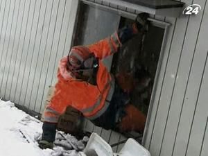 Япония страдает от подземных толчков меньшей силы Япония страдает от подземных толчков меньшей силы