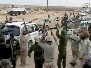 Лівійські ЗМІ: Армія Каддафі перебуває поблизу міста Бенгазі