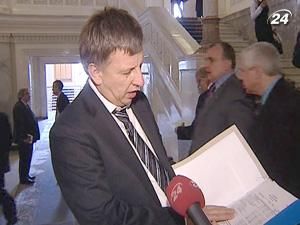 Депутати цього року напрацюють на мільярд гривень Депутати цього року напрацюють на мільярд гривень