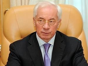 Азаров: Російські умови — згубні для України Азаров: Російські умови — згубні для України