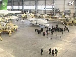 "Антонов" купил 50% российской "ОАК" "Антонов" купил 50% российской "ОАК"