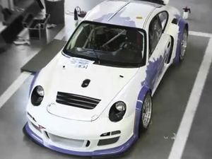 Porsche подякував користувачам Facebook Porsche подякував користувачам Facebook