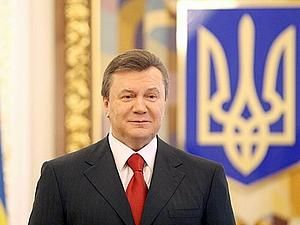 Янукович привітав ЖЕКи з професійним святом