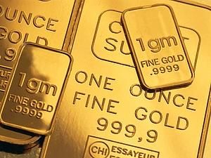 На фоне событий в Ливии дорожают золото нефть и серебро На фоне событий в Ливии дорожают золото нефть и серебро