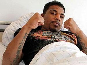 Одланьєр Соліс у лікарні готується до операції на коліні Одланьєр Соліс у лікарні готується до операції на коліні