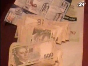 Львов: за содействие в земельном деле налоговик требовал $ 10 тысяч Львов: за содействие в земельном деле налоговик требовал $ 10 тысяч