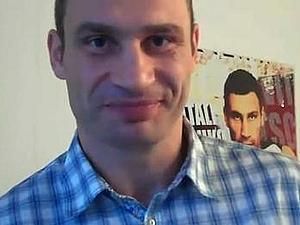 Кличко вибачився перед фанатами і пообіцяв не доторкатись до суперника (ВІДЕО) Кличко вибачився перед фанатами і пообіцяв не доторкатись до суперника (ВІДЕО)