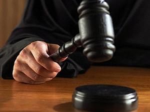 Німець, який гвалтував своїх дочок, отримав 14,5 років Німець, який гвалтував своїх дочок, отримав 14,5 років