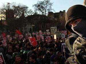 Британські студенти погрожують уряду Тахріром у Лондоні
