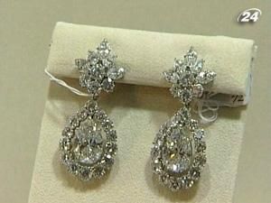 Катастрофа в Японии ударила по Tiffany Катастрофа в Японии ударила по Tiffany