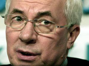 Азаров сделал строгое предупреждение Табачнику