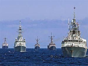 Кораблі НАТО вже у територіальних водах Лівії Кораблі НАТО вже у територіальних водах Лівії