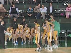 БК "Киев" арендовал Липового и Салтовца "Донецку" БК "Киев" арендовал Липового и Салтовца "Донецку"