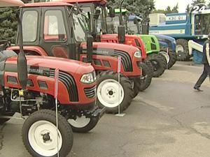 "Украгролізинг" закупить 1040 одиниць техніки "Украгролізинг" закупить 1040 одиниць техніки