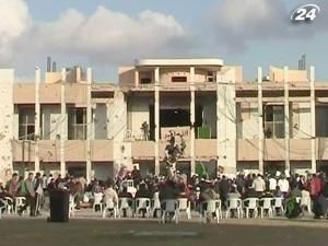 Сили коаліції завдали бомбових ударів по військовій базі і резиденції Каддафі Сили коаліції завдали бомбових ударів по військовій базі і резиденції Каддафі