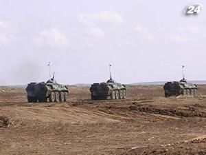 Украина в апреле доставит первую партию БТР-4 в Ирак