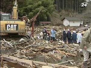Япония: число жертв землетрясения и цунами превысило 10 тыс. человек