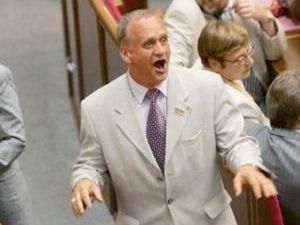 Янукович подарував ще одному регіоналу на ювілей орден Янукович подарував ще одному регіоналу на ювілей орден