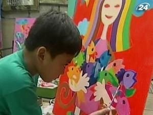9-летний Хамзал Марбелла продает картины за тысячи долларов 