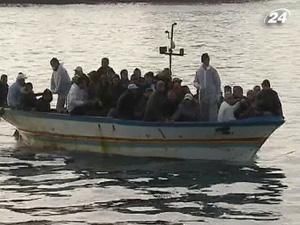 В Италию хлынул поток иммигрантов В Италию хлынул поток иммигрантов