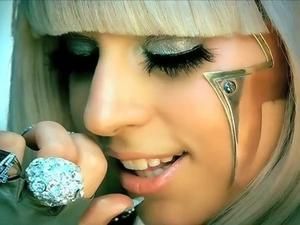 Lady GaGa першою назбирала 9 мільйонів фоловерів на Twitter Lady GaGa першою назбирала 9 мільйонів фоловерів на Twitter