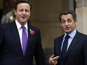 Саркозі і Кемерон закликають Каддафі піти поки не пізно