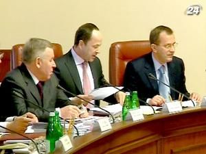 Експерти: У Кабміні 5 офіційних мільйонерів і 2 "підпільних" Експерти: У Кабміні 5 офіційних мільйонерів і 2 "підпільних"