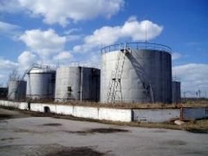 Азаров хочет подписать меморандум с НПЗ Азаров хочет подписать меморандум с НПЗ