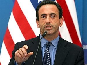 США вважає, що може абсолютно законно постачати зброю в Лівію США вважає, що може абсолютно законно постачати зброю в Лівію