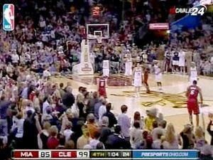 "Кливленд" сенсационно выиграл у "Майами" "Кливленд" сенсационно выиграл у "Майами"