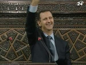 Президент Сирии впервые с начала беспорядков обратился к нации Президент Сирии впервые с начала беспорядков обратился к нации