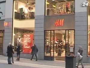 Прибыли H & M падают на фоне дорогого хлопка и прочной кроны 