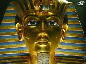 Маска Тутанхамона символізує переродження фараона в безсмертну істоту